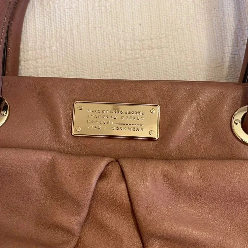 Marc By Marc Jacobs color person
